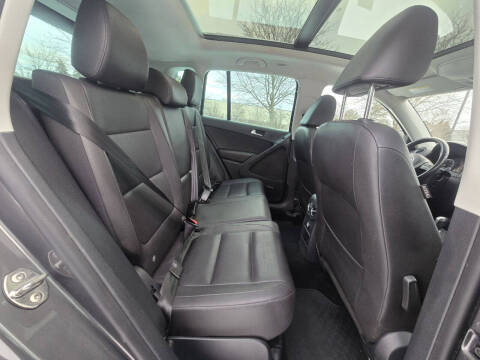 2015 Volkswagen Tiguan SEL