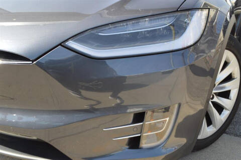 2017 Tesla Model X 90D