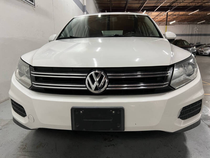 2014 Volkswagen Tiguan SE