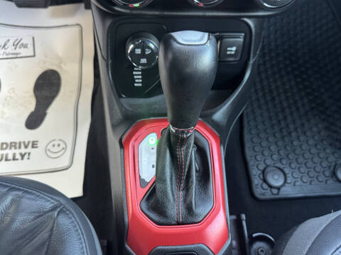 2016 Jeep Renegade Trailhawk