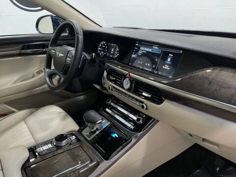 2019 Genesis G90