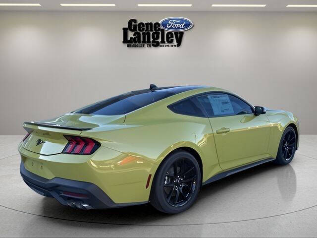 2025 Ford Mustang EcoBoost