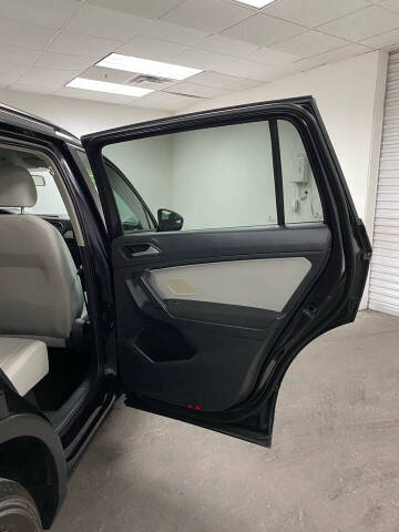 2019 Volkswagen Tiguan S