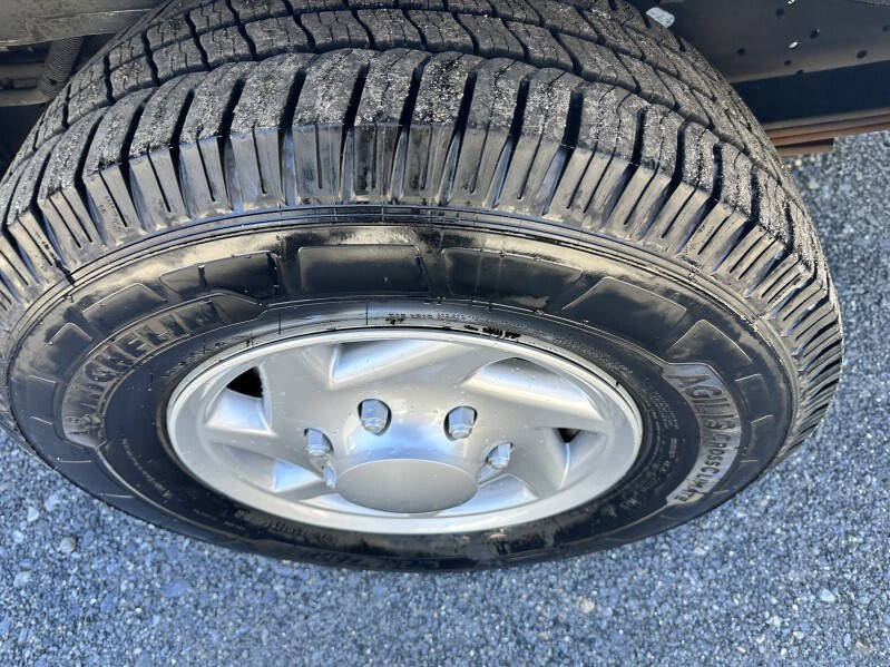 2013 Ford E-Series E-350 SD