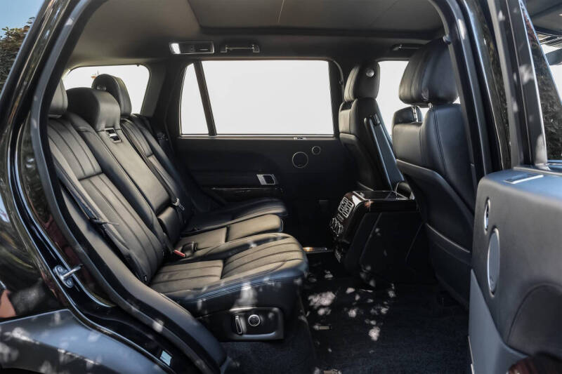 2017 Land Rover Range Rover Supercharged LWB