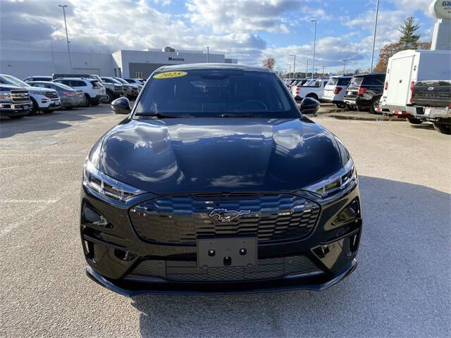 2025 Ford Mustang Mach-E GT