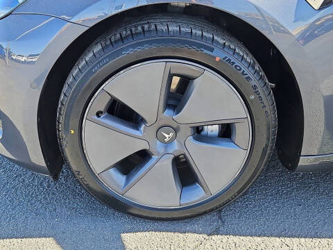 2020 Tesla Model 3 Standard Range Plus