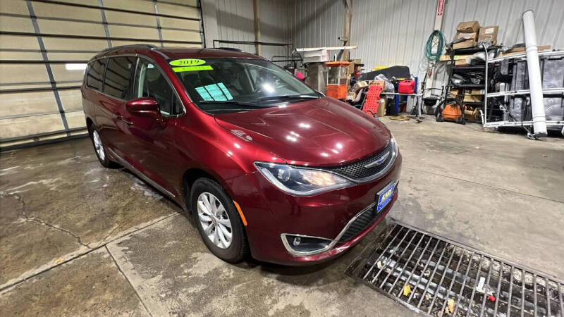 2019 Chrysler Pacifica Touring L