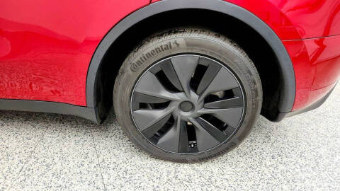 2025 Tesla Model Y Long Range