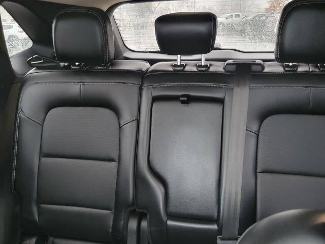 2020 Ford Escape SEL