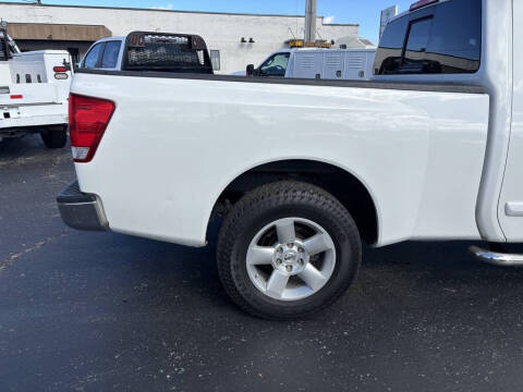 2006 Nissan Titan XE FFV