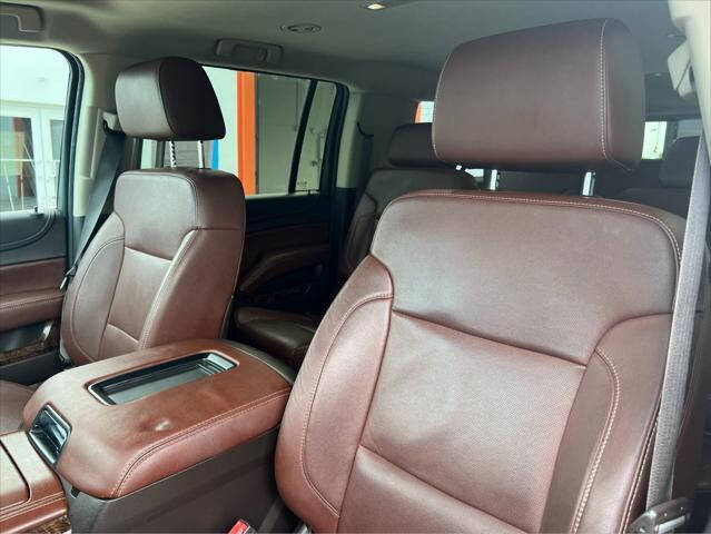 2015 Chevrolet Suburban SUV - $24,997