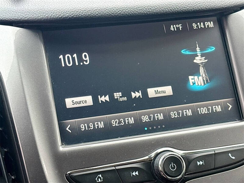 2017 Chevrolet Cruze LT Auto