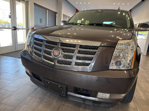 2011 Cadillac Escalade Luxury