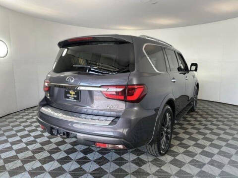 2022 Infiniti QX80 Premium Select