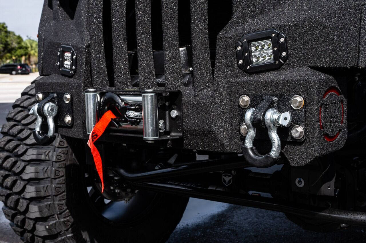 2023 JEEP Gladiator Pickup - $79,999