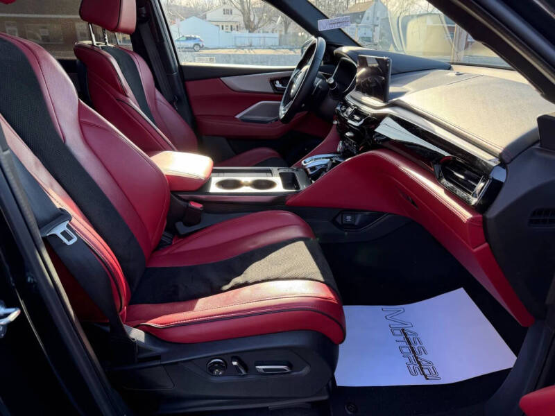 2025 Acura MDX SH-AWD w/A-SPEC