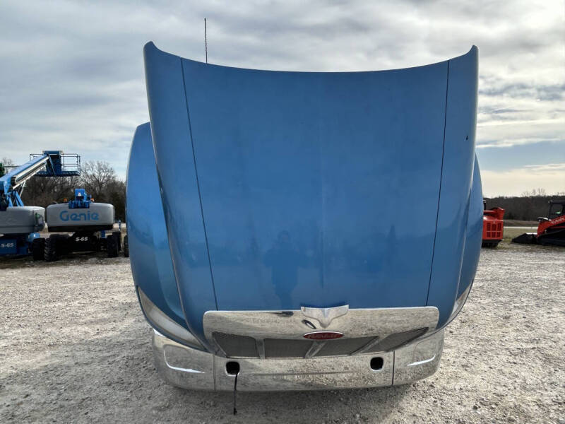 2016 Peterbilt 579 Road 579 Road Tractor