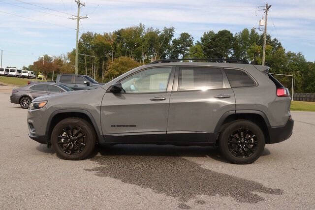 2023 Jeep Cherokee Altitude Lux