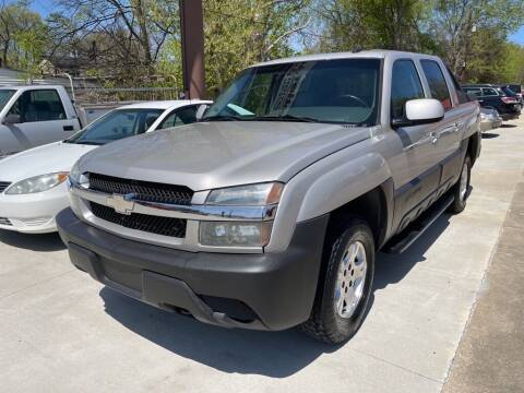 2005 Chevrolet Avalanche for sale at Wolff Auto Sales in Clarksville TN
