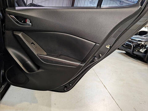 2014 Mazda MAZDA3 s Grand Touring