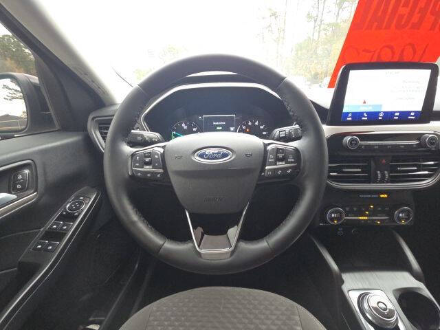 2021 Ford Escape Hybrid SE