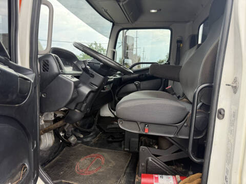2020 Hino 258