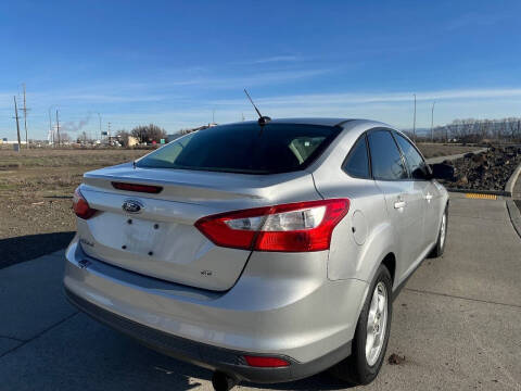 2012 Ford Focus SE