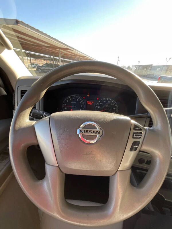 2016 Nissan NV
