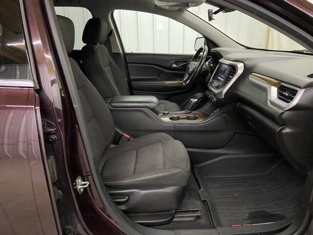 2017 GMC Acadia SLE-2