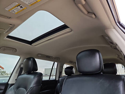 2024 Infiniti QX80 Luxe