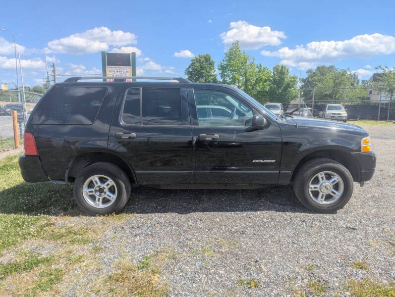 2004 Ford Explorer XLT