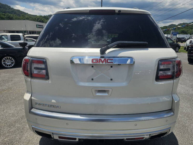 2015 GMC Acadia Denali