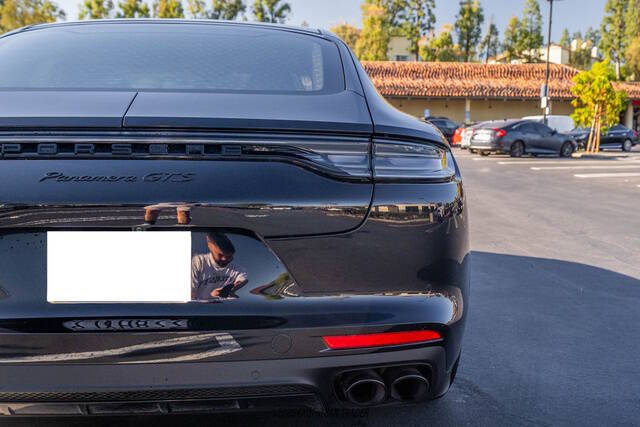 2023 Porsche Panamera GTS