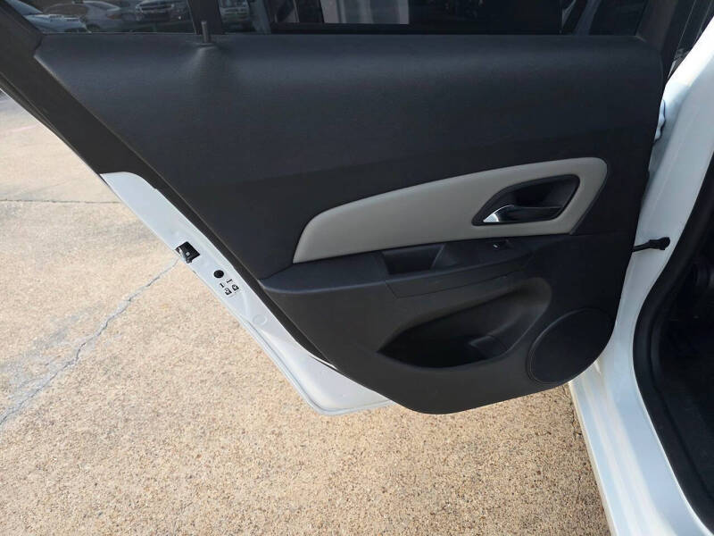 2016 Chevrolet Cruze Limited LS Auto