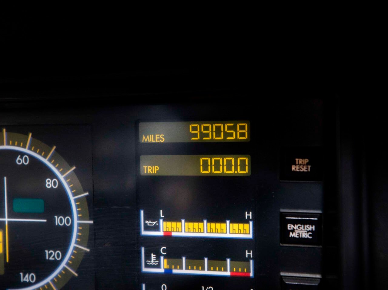 1992 Cadillac Allante 44