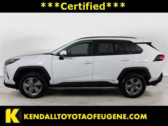 2025 Toyota RAV4 Hybrid XLE