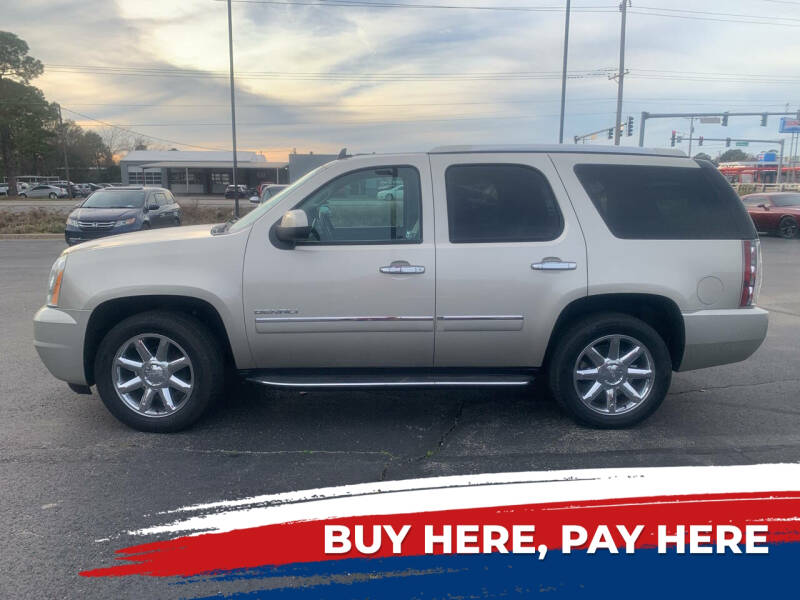 2013 GMC Yukon Denali's photo