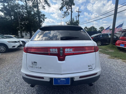 2016 Lincoln MKT EcoBoost