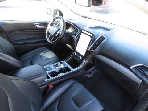 2021 Ford Edge Titanium