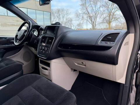 2016 Dodge Grand Caravan SE Plus