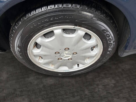 1999 Mercedes-Benz E-Class E 320