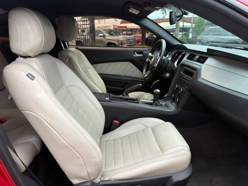 2012 Ford Mustang GT Premium