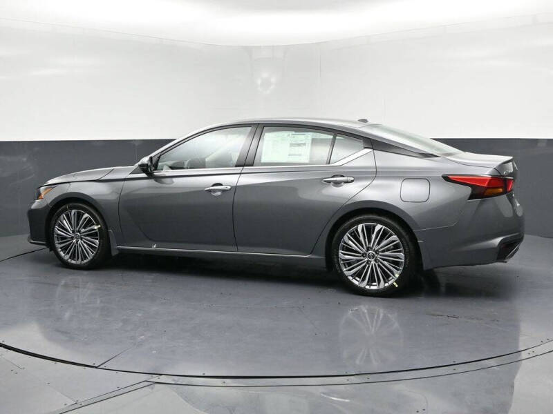 2025 Nissan Altima 2.5 SL