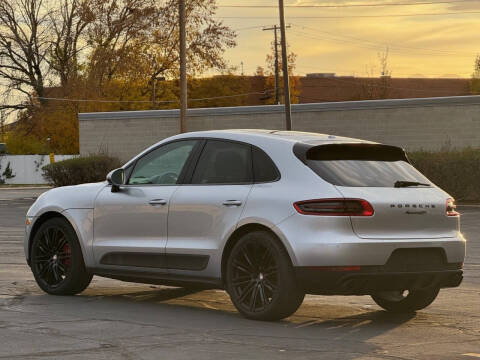 2016 Porsche Macan S
