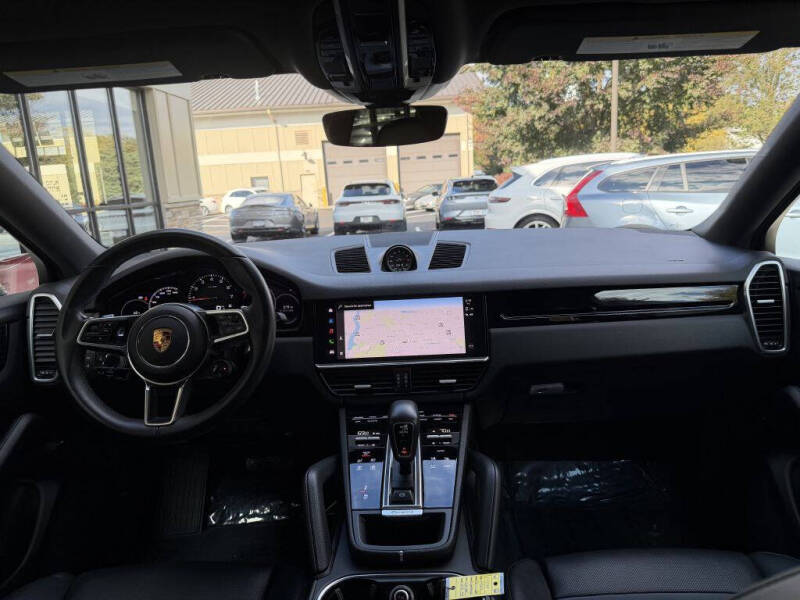 2022 Porsche Cayenne Coupe