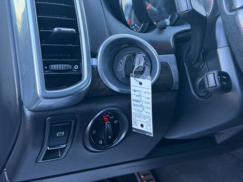 2011 Porsche Cayenne S