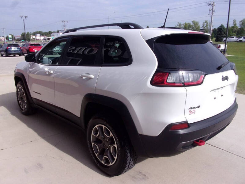 2020 Jeep Cherokee Trailhawk