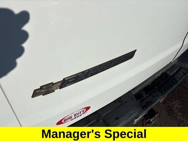 2017 Chevrolet Express LT 3500