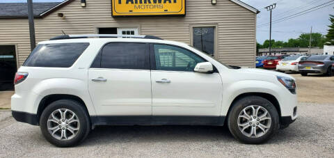 2013 GMC Acadia for sale at Parkway Motors in Springfield IL